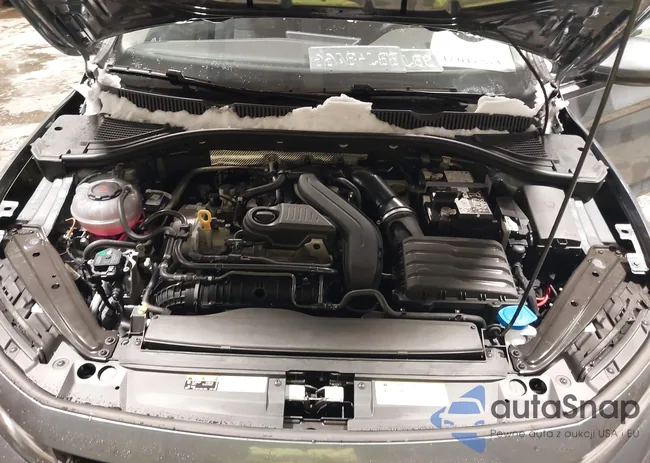 3VW5X7BU4SM095234: 43821071