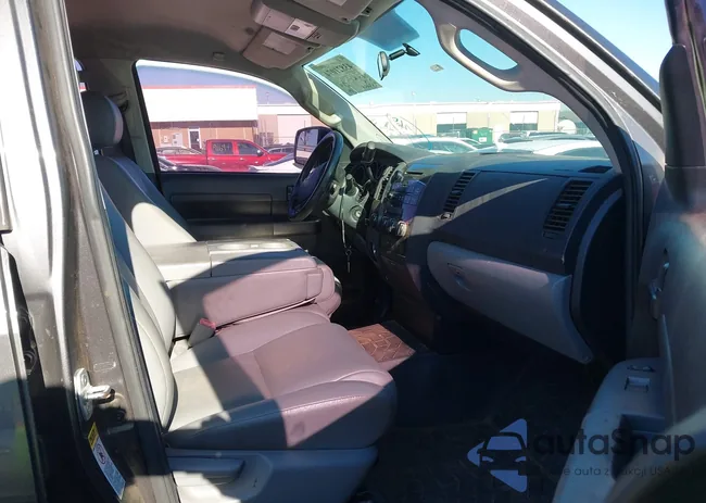 5TFRM5F15DX052164: 43821074