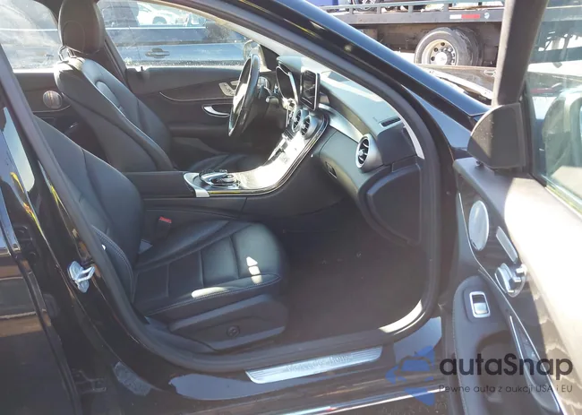 55SWF4KB1FU089276: 43821129