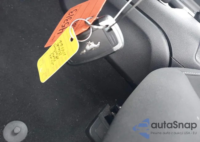 1FA6P8CF8L5114166: 43821179