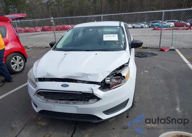 1FADP3E26GL345685: 43821181