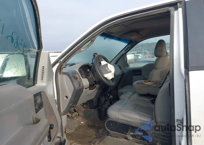 1FTRX14W96KB83502: 43821220