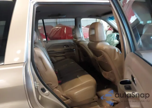 2HKYF18584H589864: 43821222