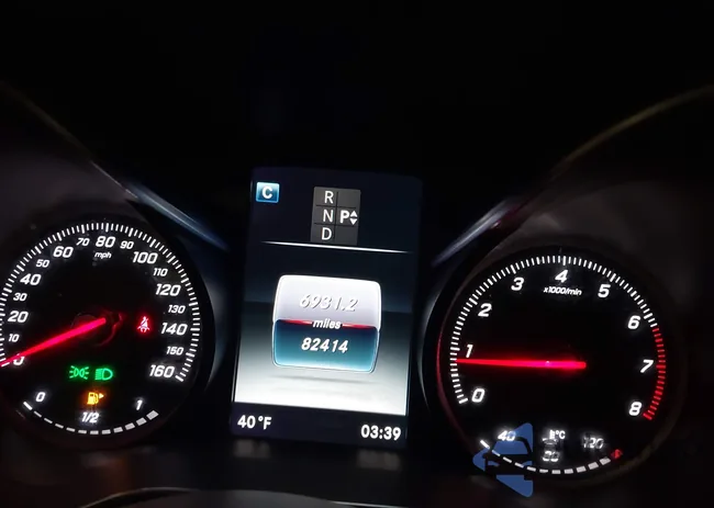 55SWF4KB1GU161272: 43821240