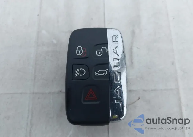 SADCJ2FX0KA367878: 43821241