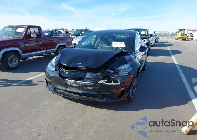 5YJ3E1EB8JF170351: 43821273