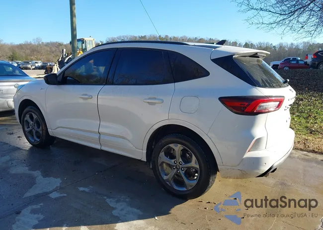 1FMCU9MN5RUA63012: 43821320