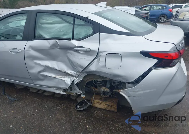 3N1CN8EV7ML868266: 43821334