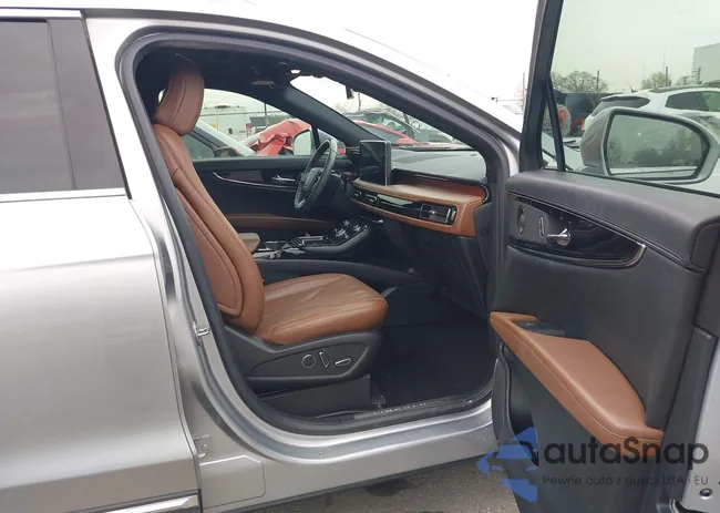 2LMPJ6K96PBL15663: 43821335