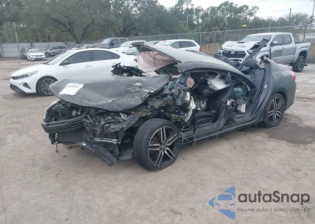 1HGCR2F5XGA177789: 43820595