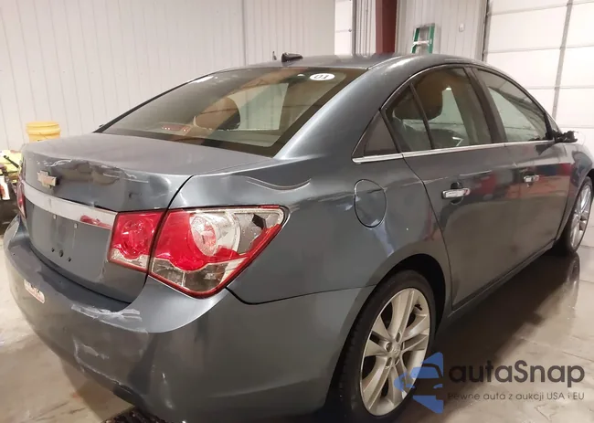 1G1PH5SC0C7304171: 43820598