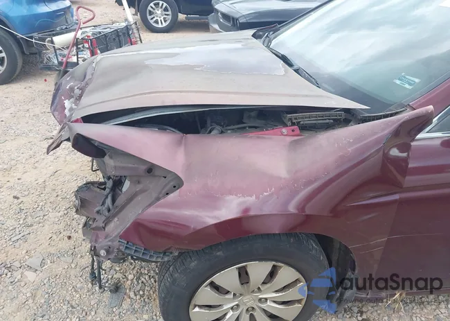 1HGCP2F39BA104572: 43820617