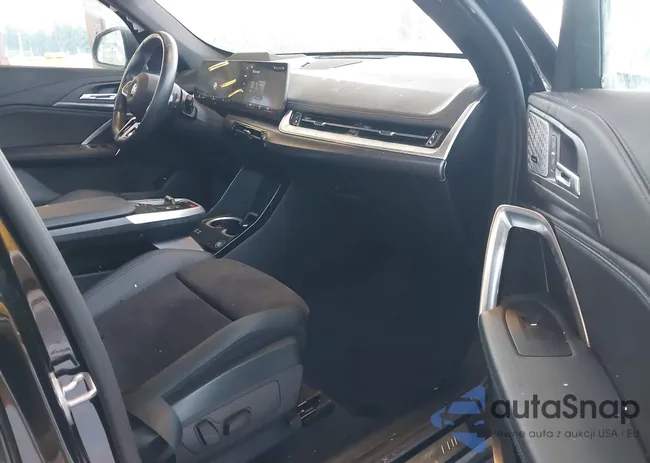 WBX73EF05P5W08669: 43820619