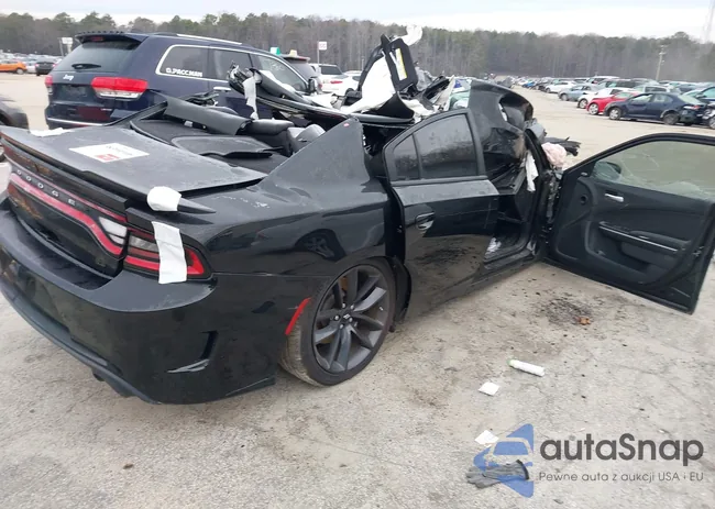 2C3CDXGJ1KH576630: 43820646