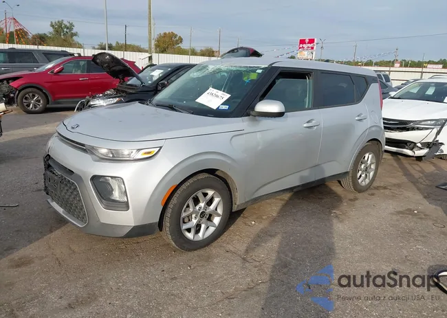 KNDJ23AU3L7040859: 43820675