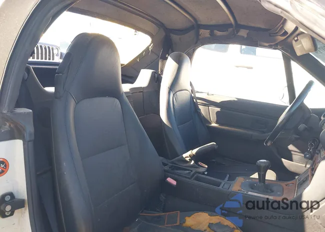 4USCH7328TLB68562: 43820719