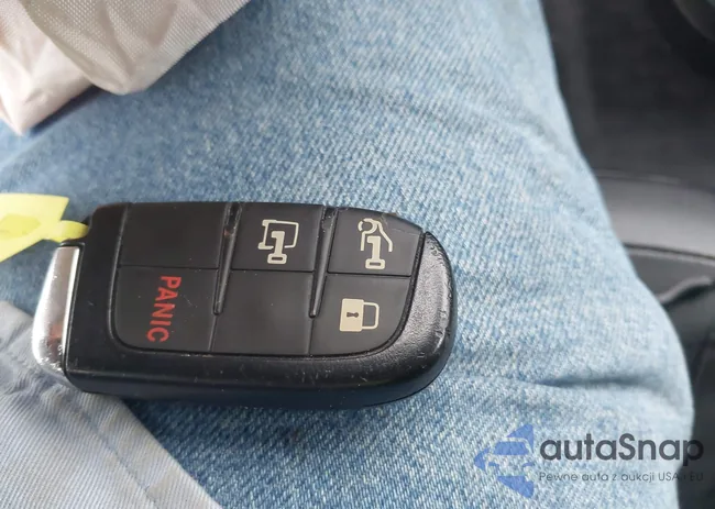 3C6LRVDG8PE583255: 43820741