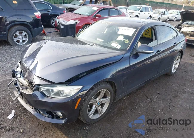 WBA4A7C5XFD413752: 43820755