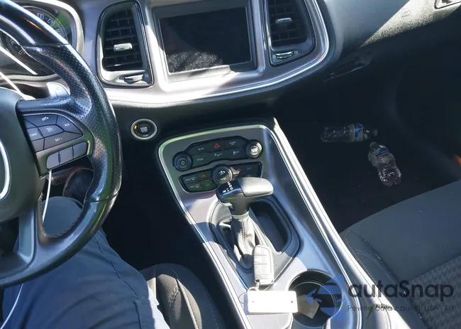 2C3CDZBT3JH305877: 43820775