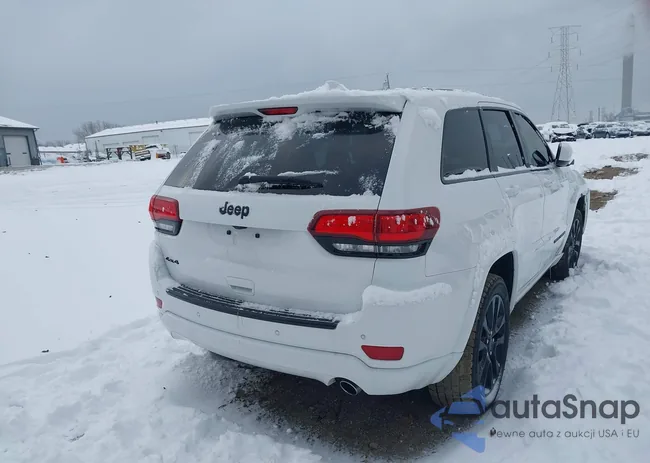 1C4RJFAG3JC121317: 43820853