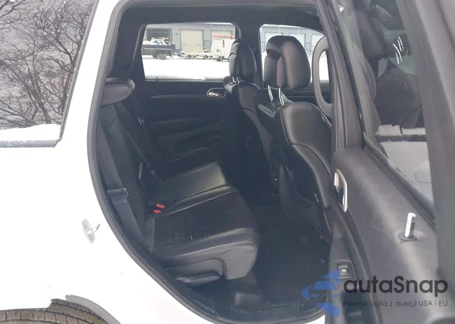 1C4RJFAG3JC121317: 43820853