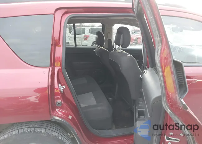 1C4NJCBA0GD648483: 43821959