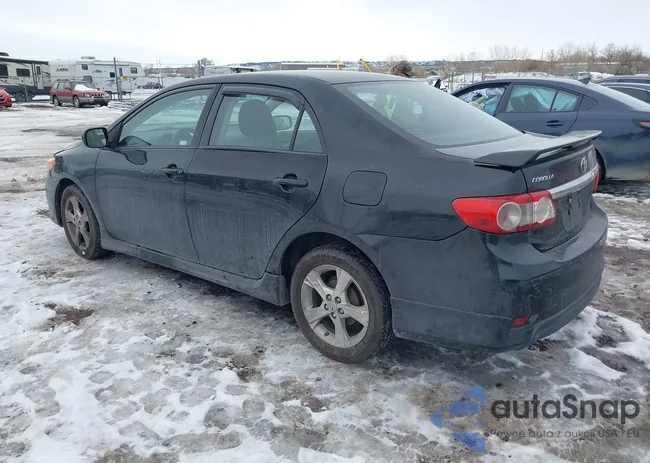 2T1BU4EE8BC636862: 43822013