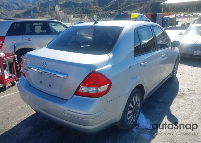 3N1BC1AP4BL449501: 43822083