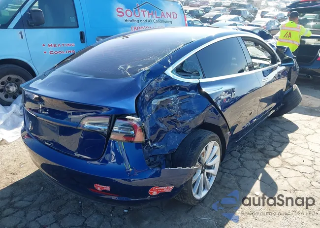 5YJ3E1EA7JF053027: 43822358