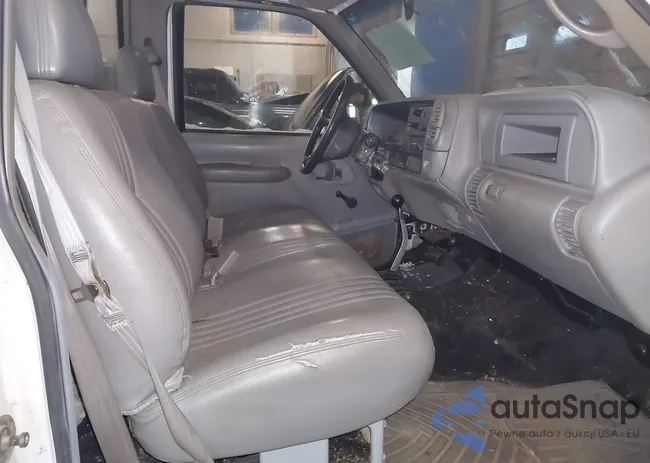 1GCGC34R8WE178220: 43822400