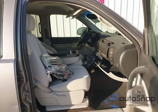 2GCEC13C171546183: 43821759