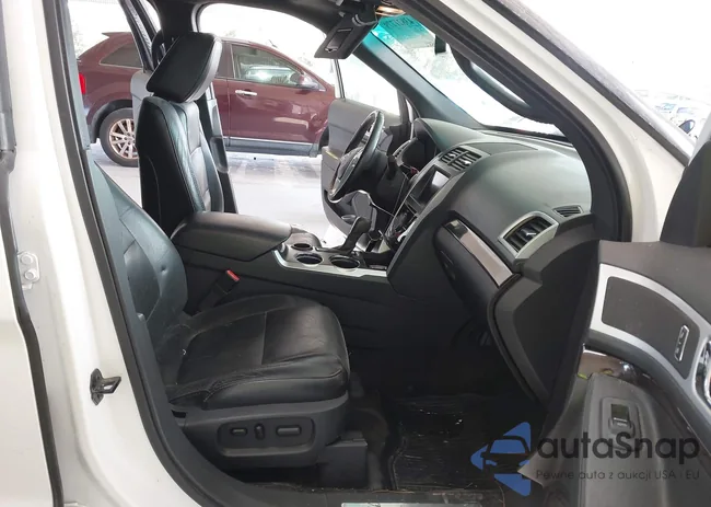 1FMHK7F85BGA64513: 43821779