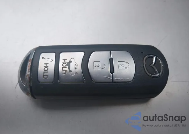 JM1GL1UM7J1305127: 43821843