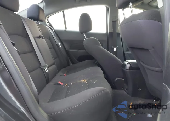 1G1PC5SB5E7307835: 43821908