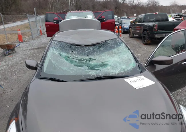 1N4AL3APXDN407749: 43823128