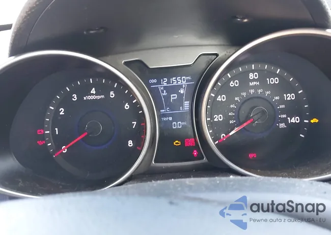 KMHTC6AD2CU041117: 43823133