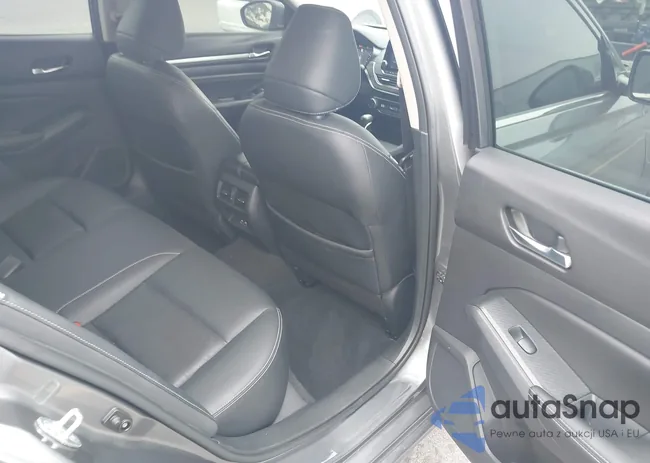 1N4BL4FV6KC101836: 43823178