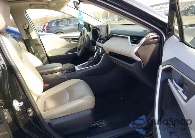 JTMP1RFVXKJ013869: 43823214