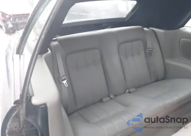 1C3EL55R22N300862: 43823355