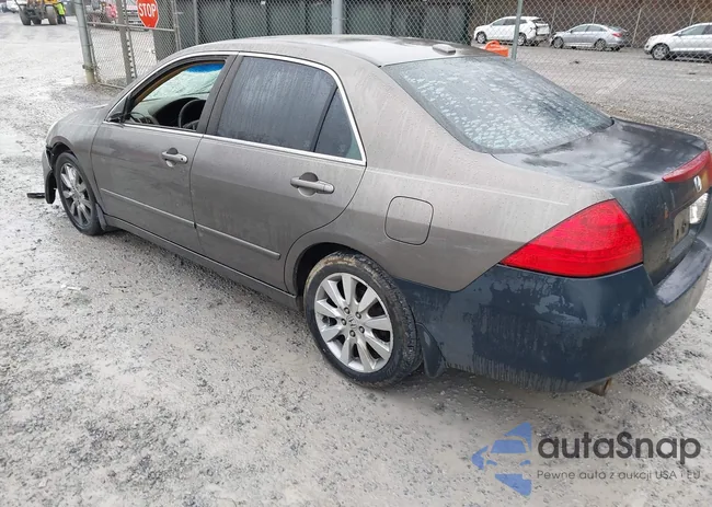 1HGCM66527A039718: 43823356