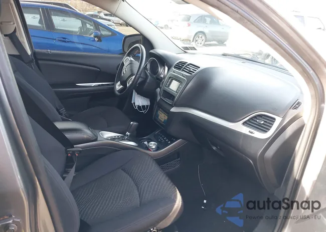 3C4PDCAB7DT557050: 43823400