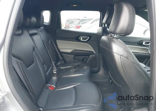 3C4NJDCN5PT523271: 43823455