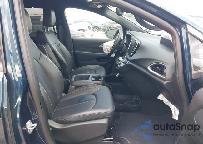 2C4RC1BG9SR538879: 43823466