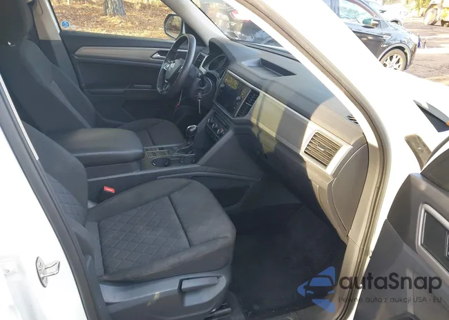 1V2BR2CA5JC500782: 43823502