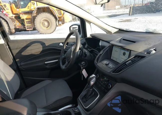 1FADP5AUXJL103637: 43823509