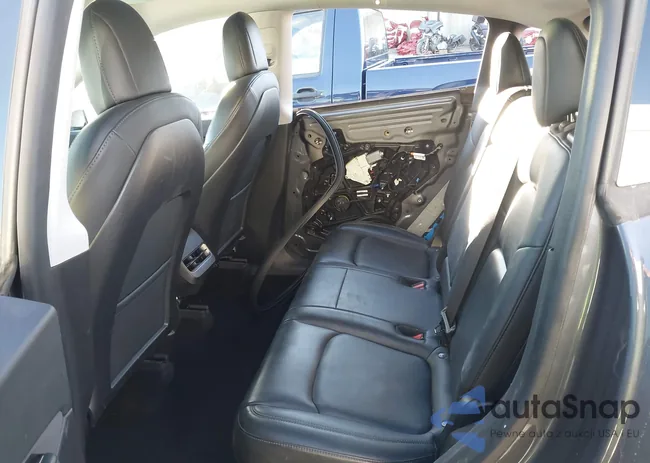 5YJYGDEE6MF076775: 43822567