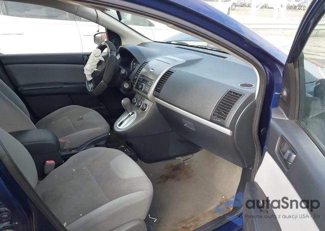 3N1AB6AP9AL677570: 43822662