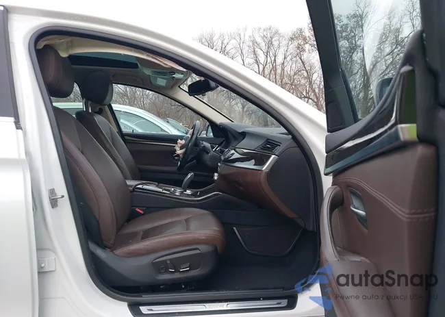 WBA5B3C53FD548419: 43822698