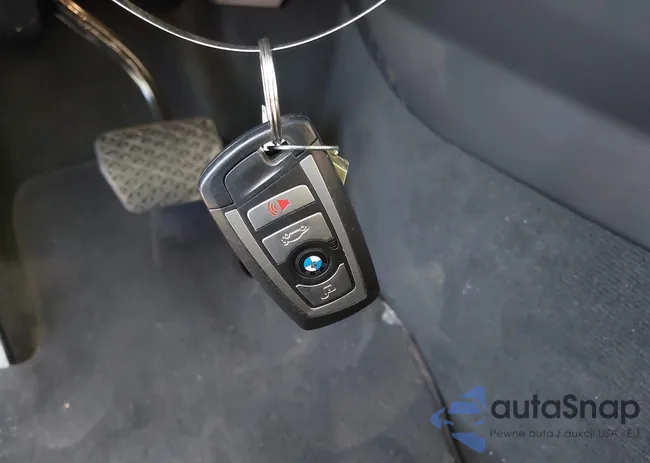 5UXXW3C53H0T77874: 43822822