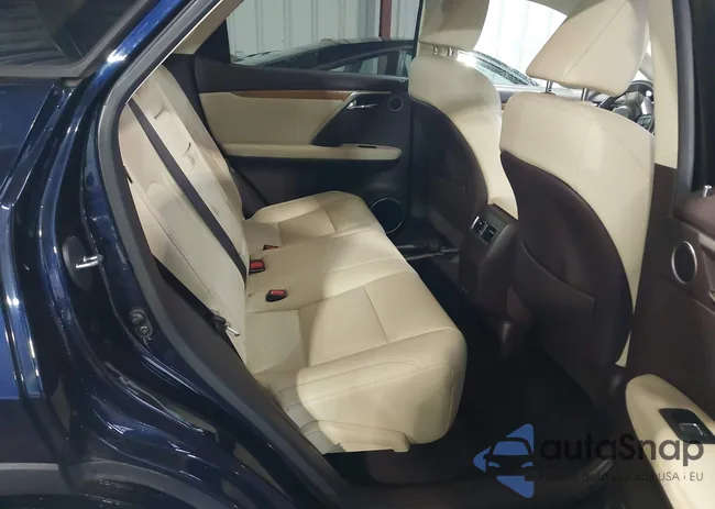 2T2HZMDA0LC228735: 43822823